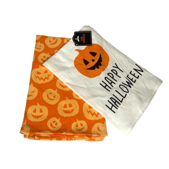 Target HAPPY HALLOWEEN Set of 2 Bar Towels Jack 'O Lantern NEW - Picture 1 of 2